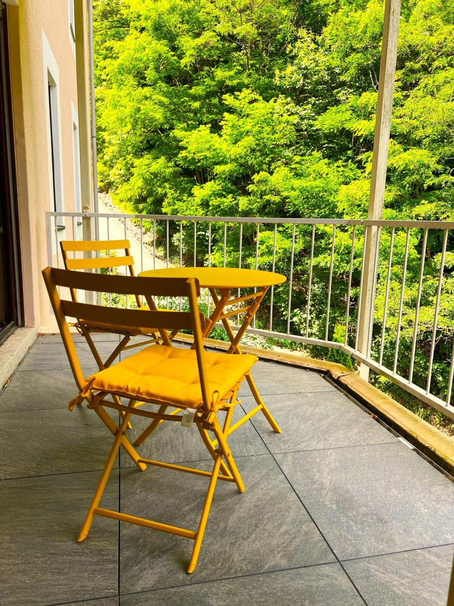 Ferienwohnung Buehler-Kurparkresidenz Bad Bergzabern Exterior foto